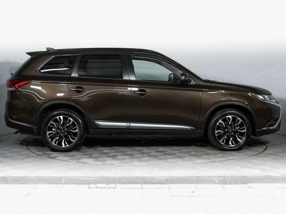 Купить Mitsubishi Outlander, 2021, 41 980 км.. Фото: #3