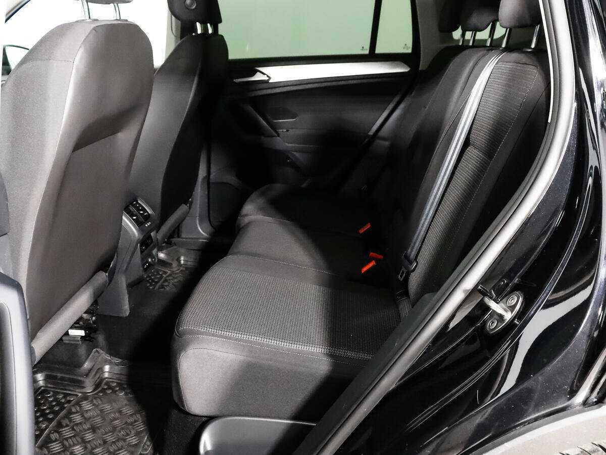 Купить Volkswagen Tiguan, 2020, 111 179 км.. Фото: #6