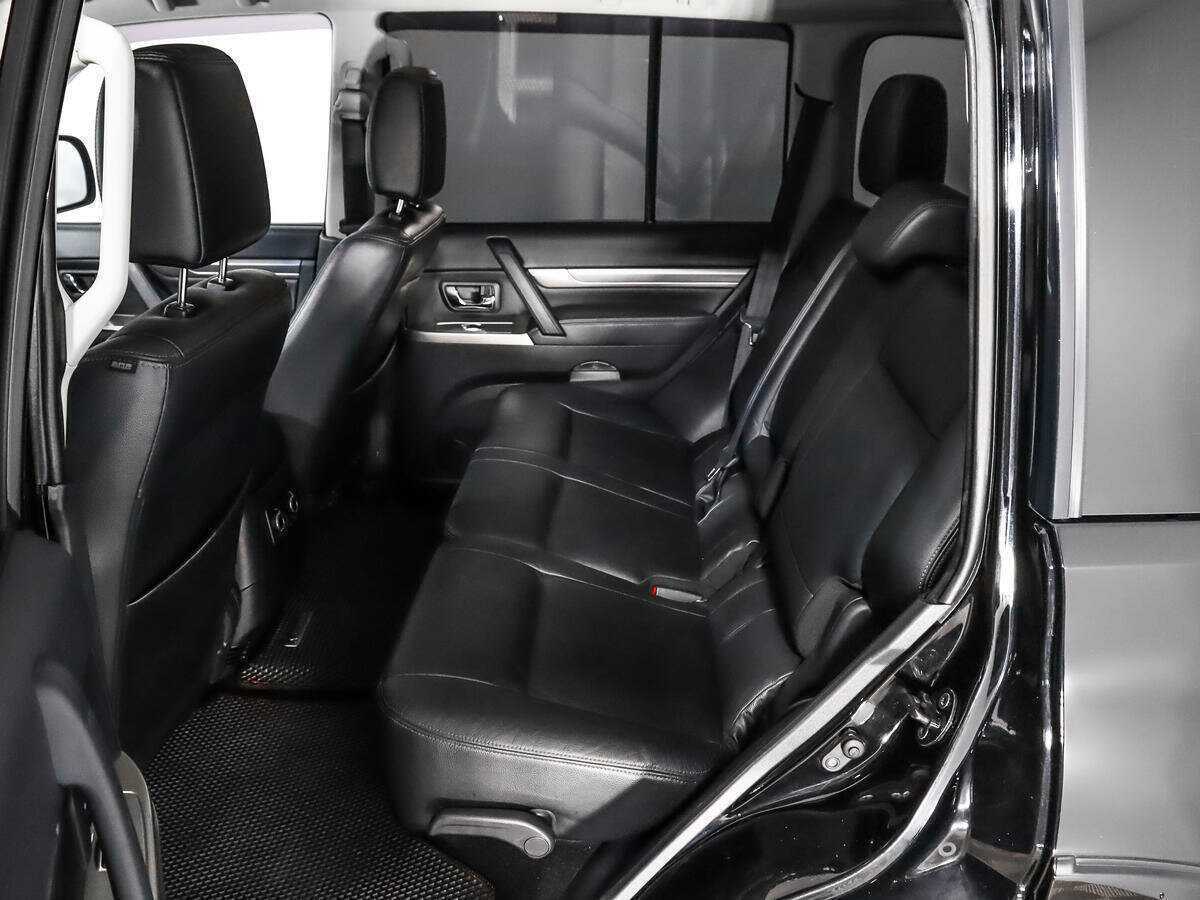 Купить Mitsubishi Pajero, 2015, 39 804 км.. Фото: #10