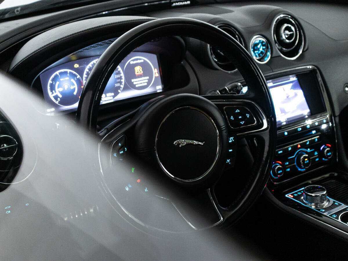 Купить Jaguar XJ, 2016, 141 280 км.. Фото: #26