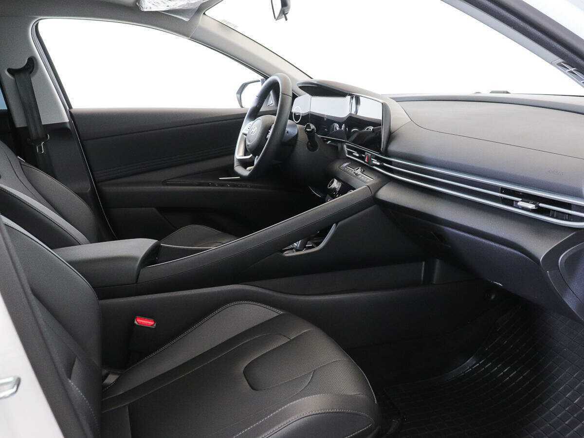 Купить Hyundai Elantra, 2024, 4 502 км.. Фото: #7
