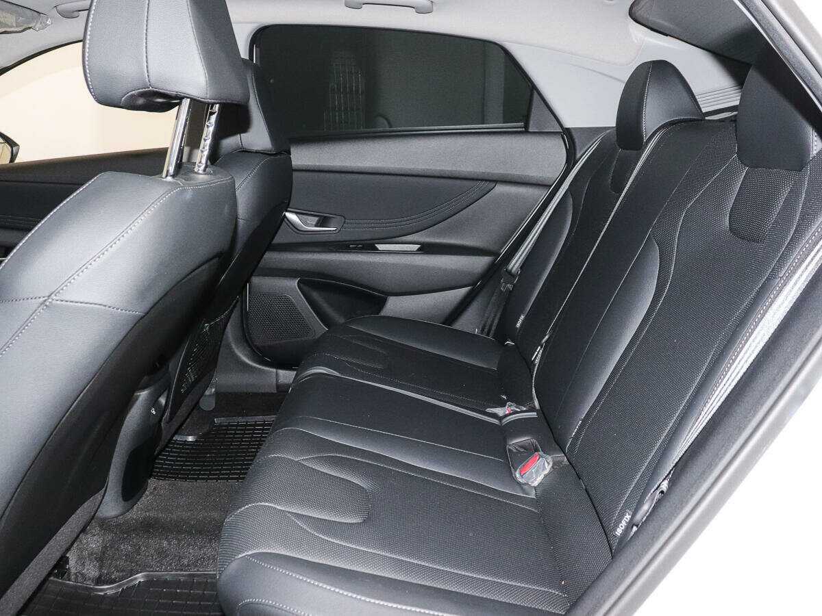 Купить Hyundai Elantra, 2024, 4 502 км.. Фото: #8