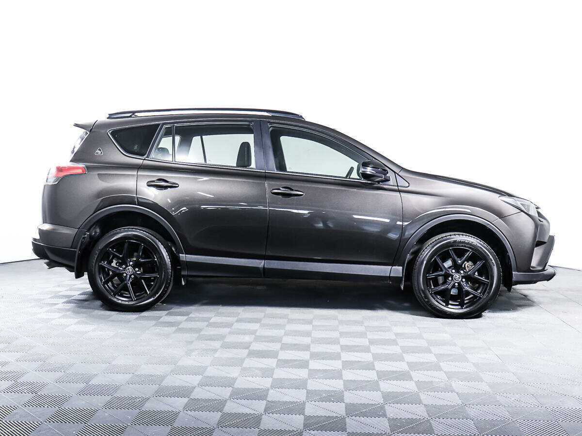 Купить Toyota RAV4, 2018, 48 714 км.. Фото: #2