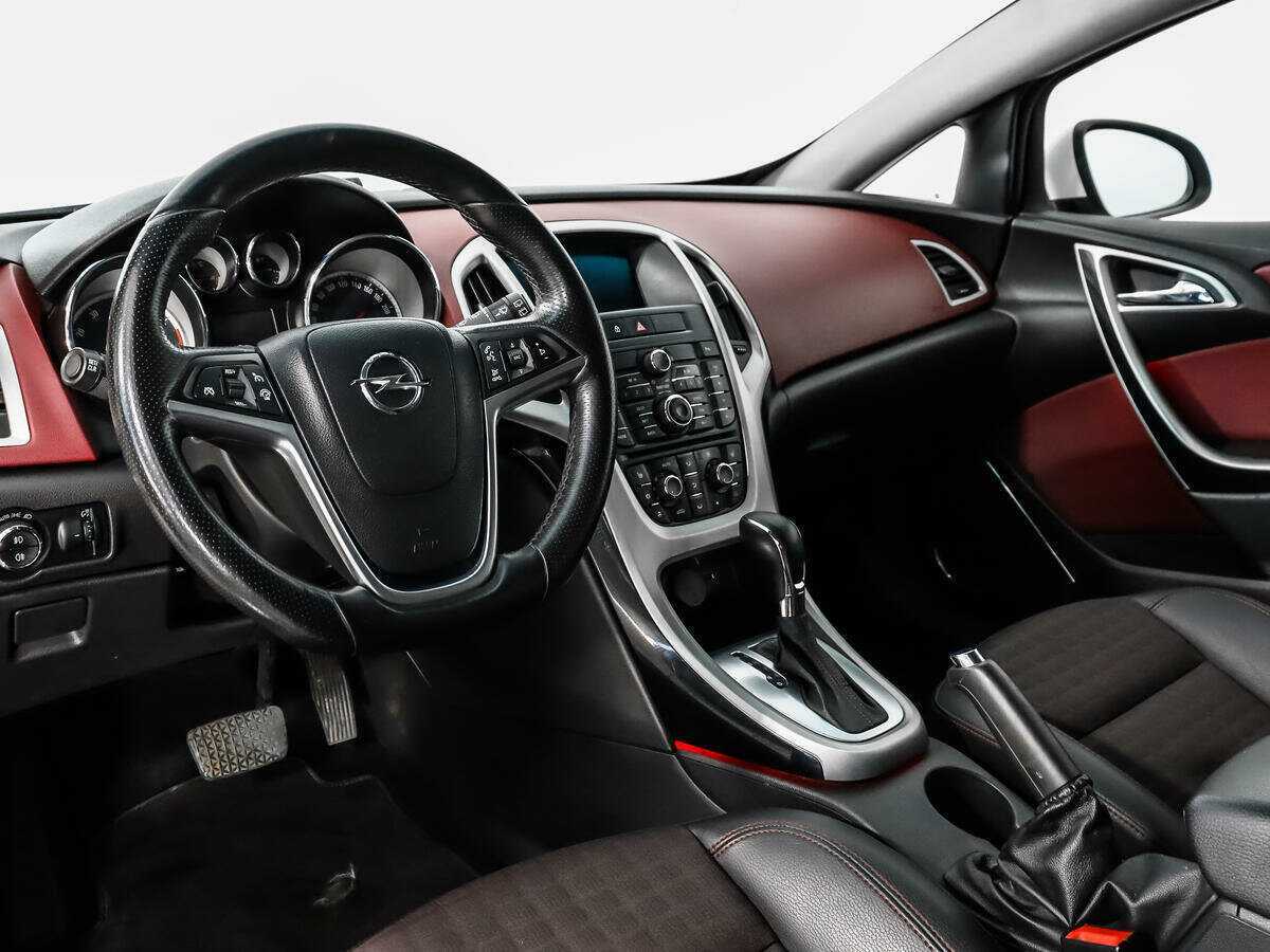 Купить Опель Астра, 2012, 197 625 км.. Фото: #8