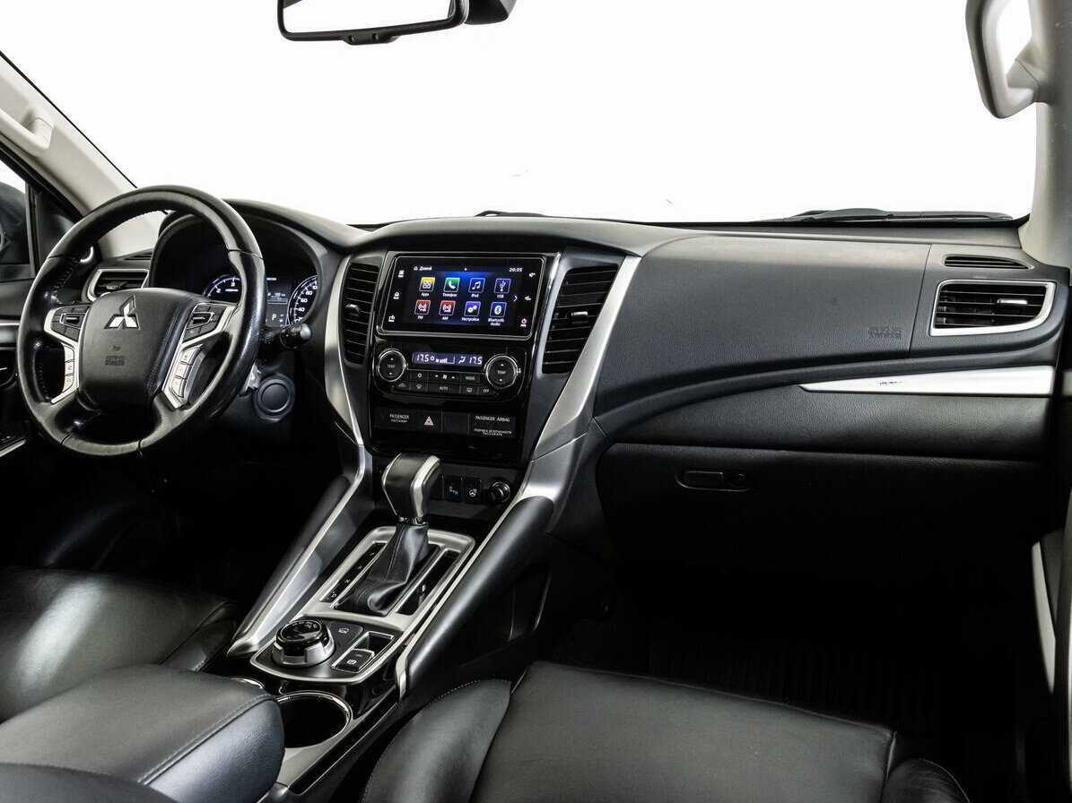 Купить Mitsubishi Pajero Sport, 2018, 115 161 км.. Фото: #6