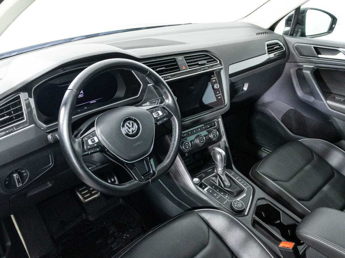 Купить Volkswagen Tiguan, 2018, 49 500 км.. Фото: #10