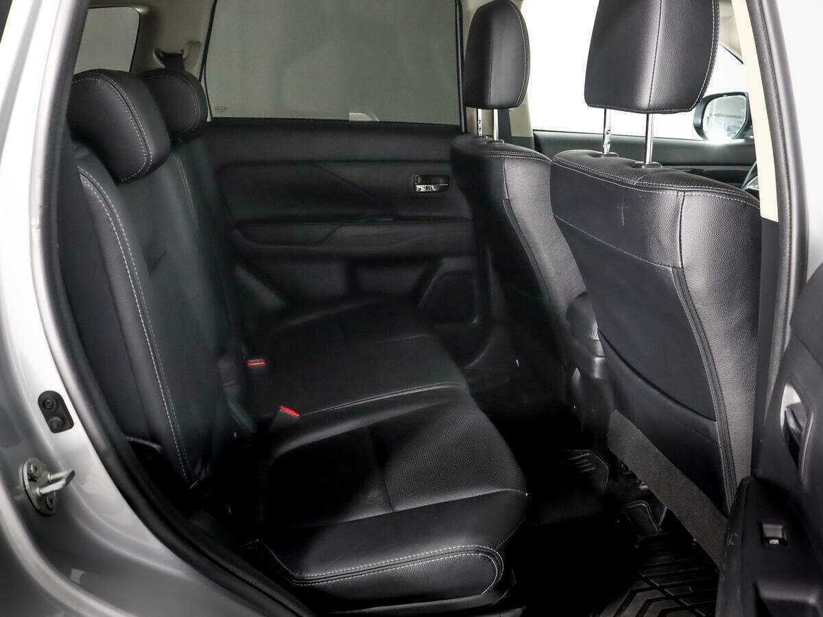 Купить Mitsubishi Outlander, 2017, 153 940 км.. Фото: #11