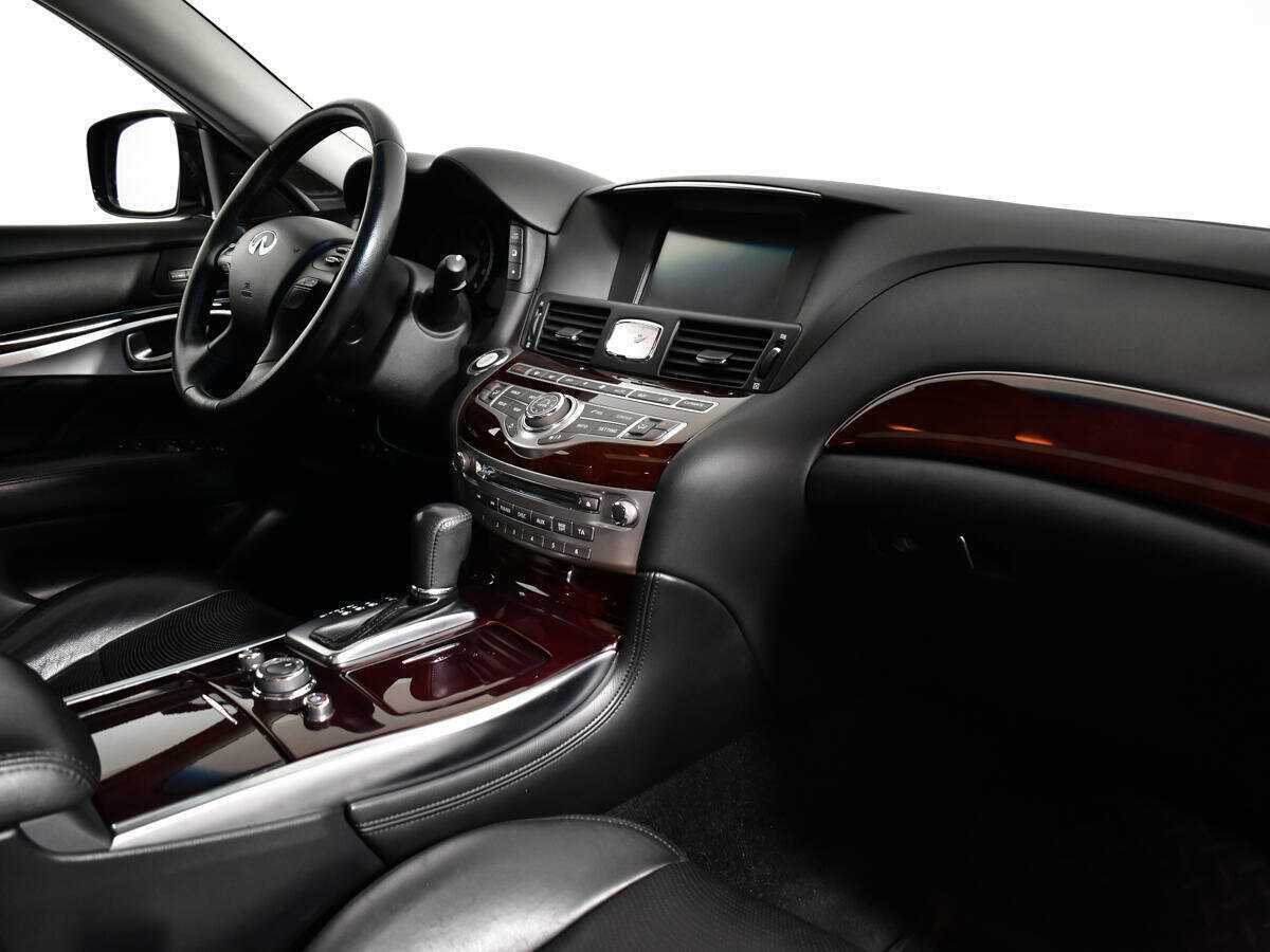 Купить Infiniti Q70, 2014, 106 853 км.. Фото: #4