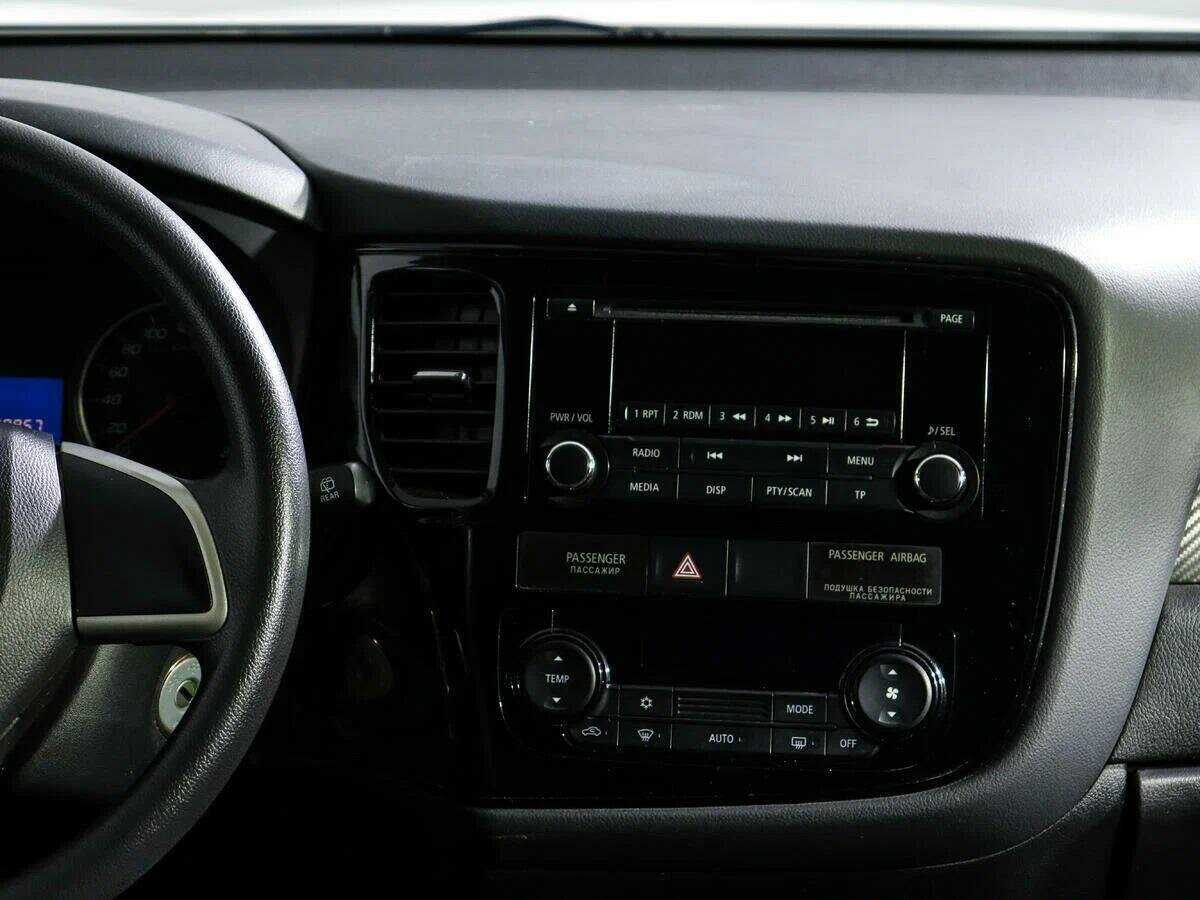 Купить Митсубиши Оутлэндер, 2012, 118 685 км.. Фото: #10