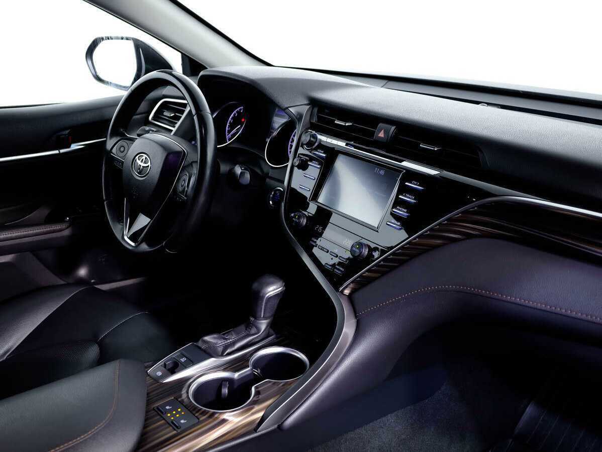 Купить Toyota Camry, 2020, 107 345 км.. Фото: #15