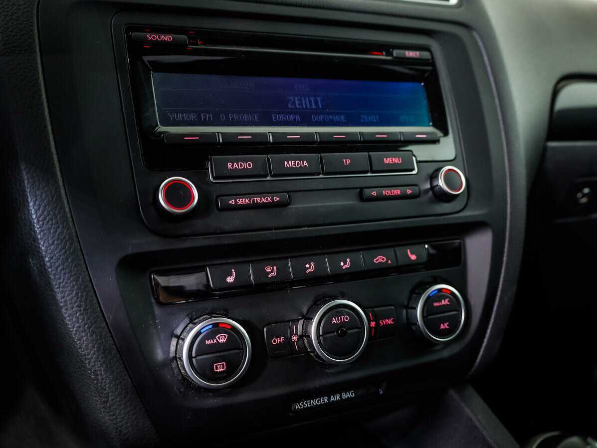 Купить Фольксваген Джетта, 2012, 182 859 км.. Фото: #12