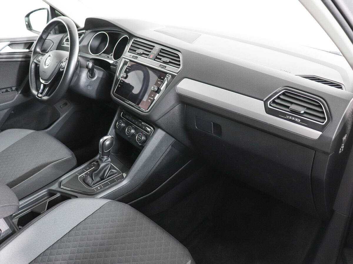 Купить Volkswagen Tiguan, 2019, 97 250 км.. Фото: #9