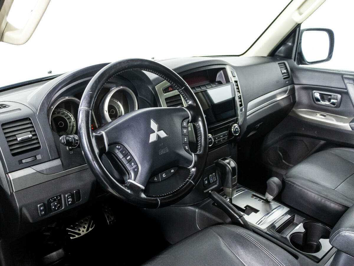 Купить Mitsubishi Pajero, 2015, 126 453 км.. Фото: #10