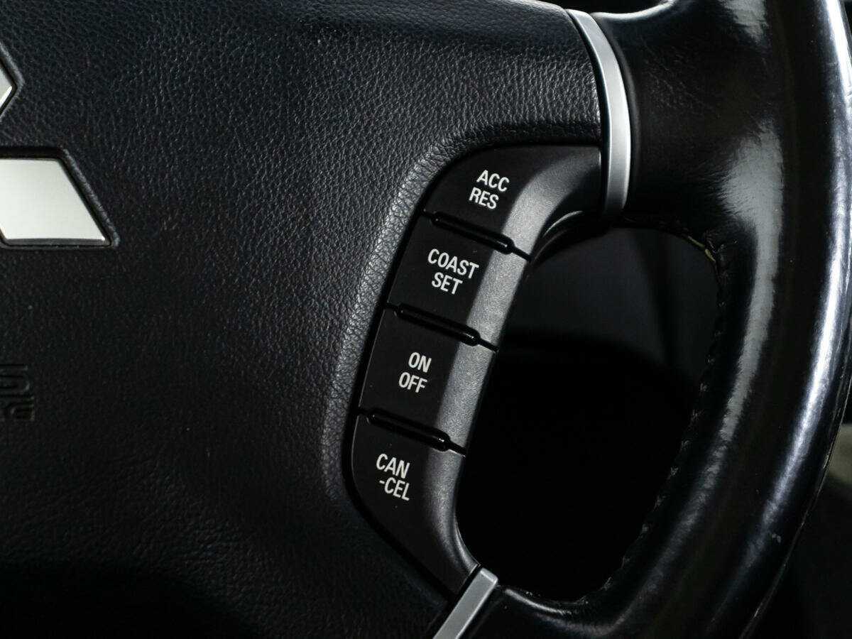 Купить Mitsubishi Pajero, 2015, 126 453 км.. Фото: #19