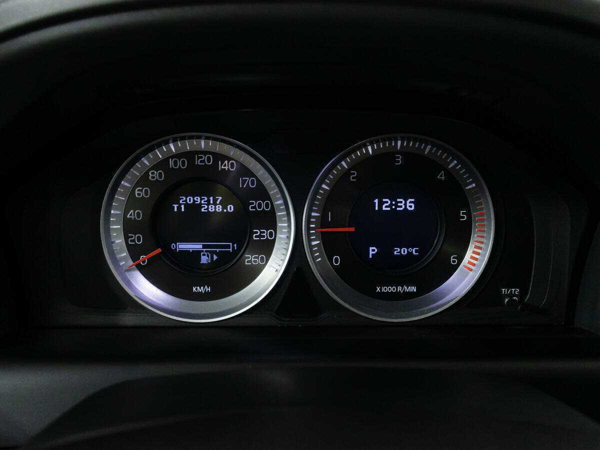 Купить Вольво ИксЦ60, 2012, 209 215 км.. Фото: #11