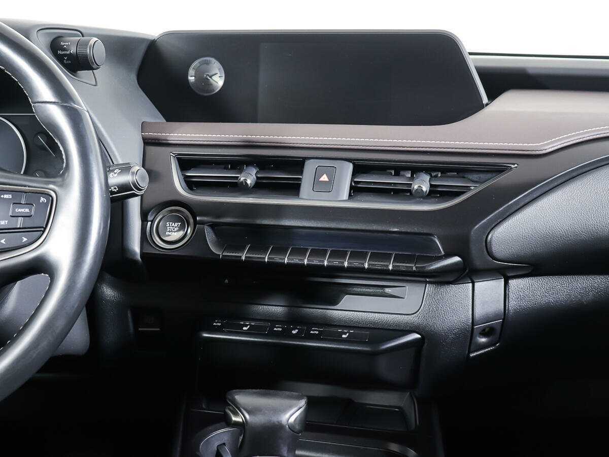 Купить Lexus UX, 2019, 100 349 км.. Фото: #9