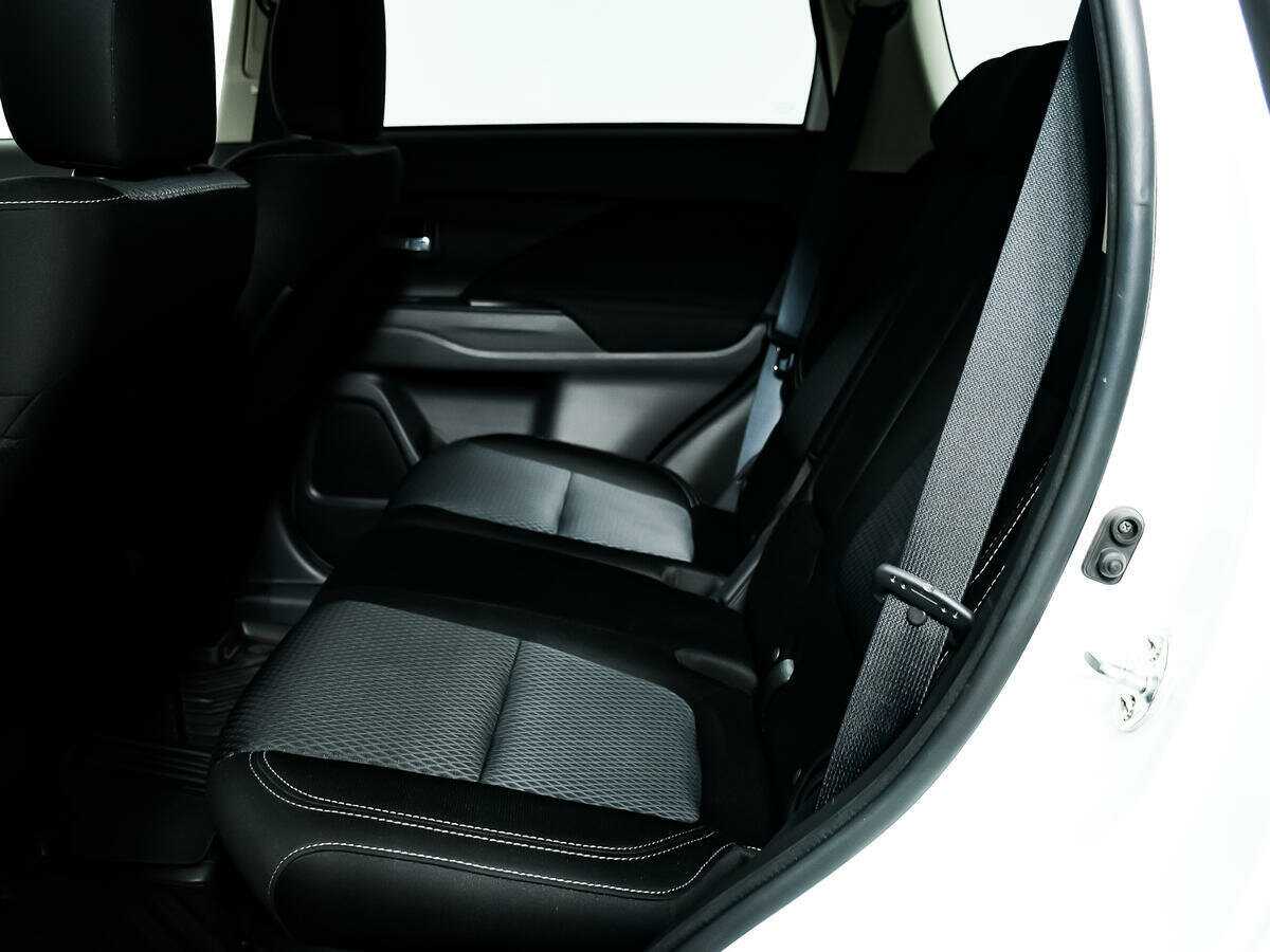 Купить Mitsubishi Outlander, 2019, 77 333 км.. Фото: #11