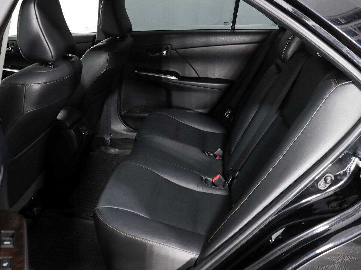 Купить Toyota Camry, 2016, 76 484 км.. Фото: #11