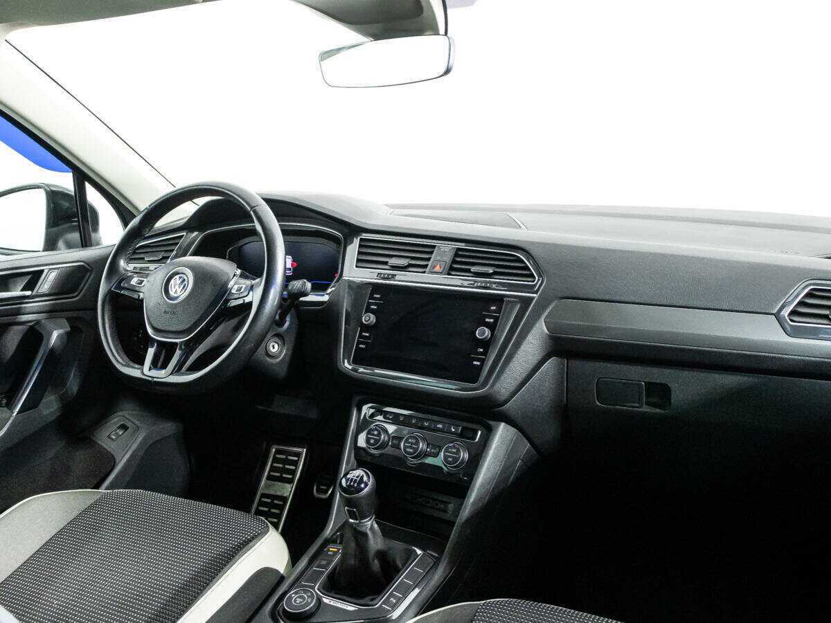 Купить Volkswagen Tiguan, 2019, 82 778 км.. Фото: #8