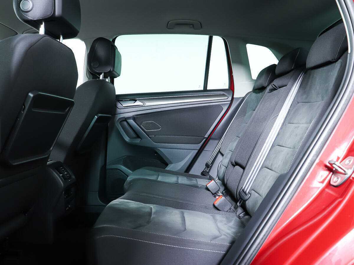 Купить Volkswagen Tiguan, 2019, 122 491 км.. Фото: #8