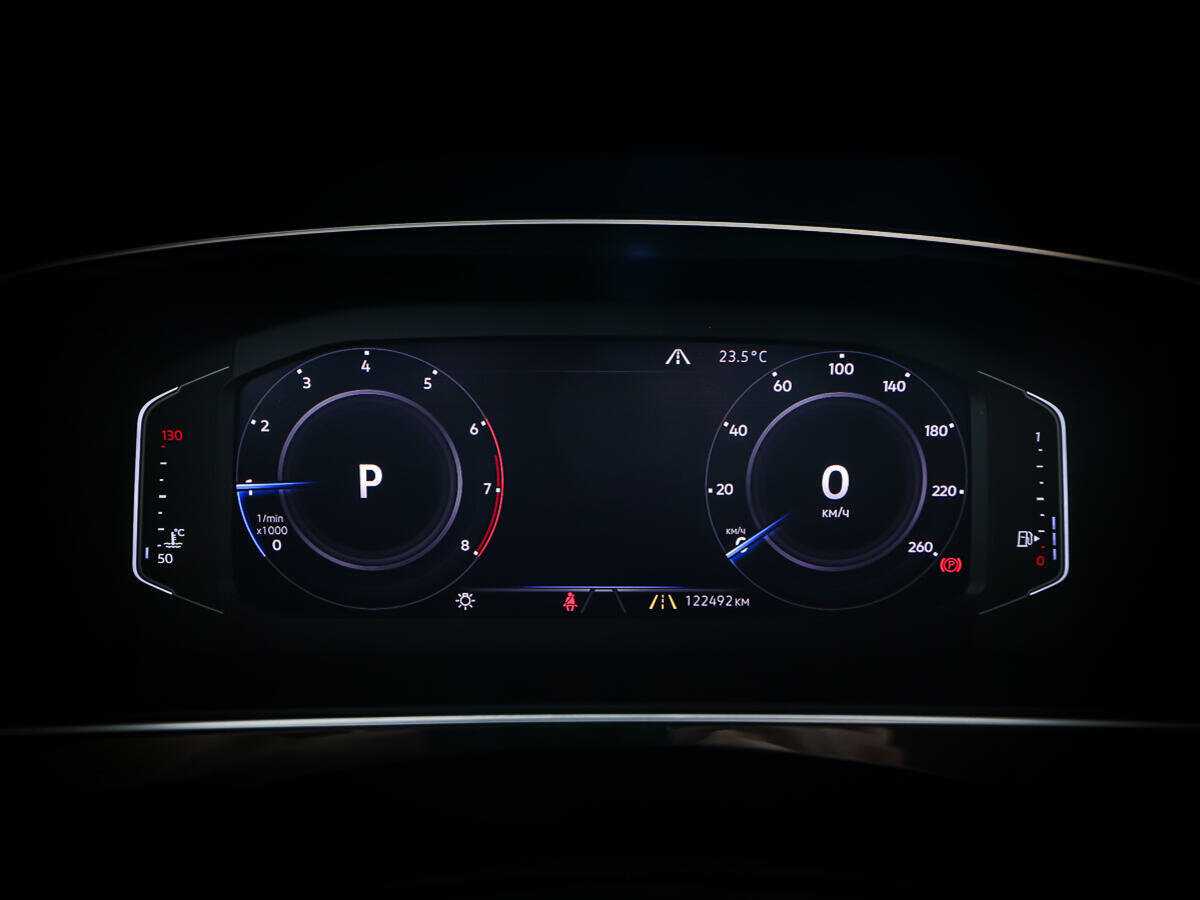 Купить Volkswagen Tiguan, 2019, 122 491 км.. Фото: #12