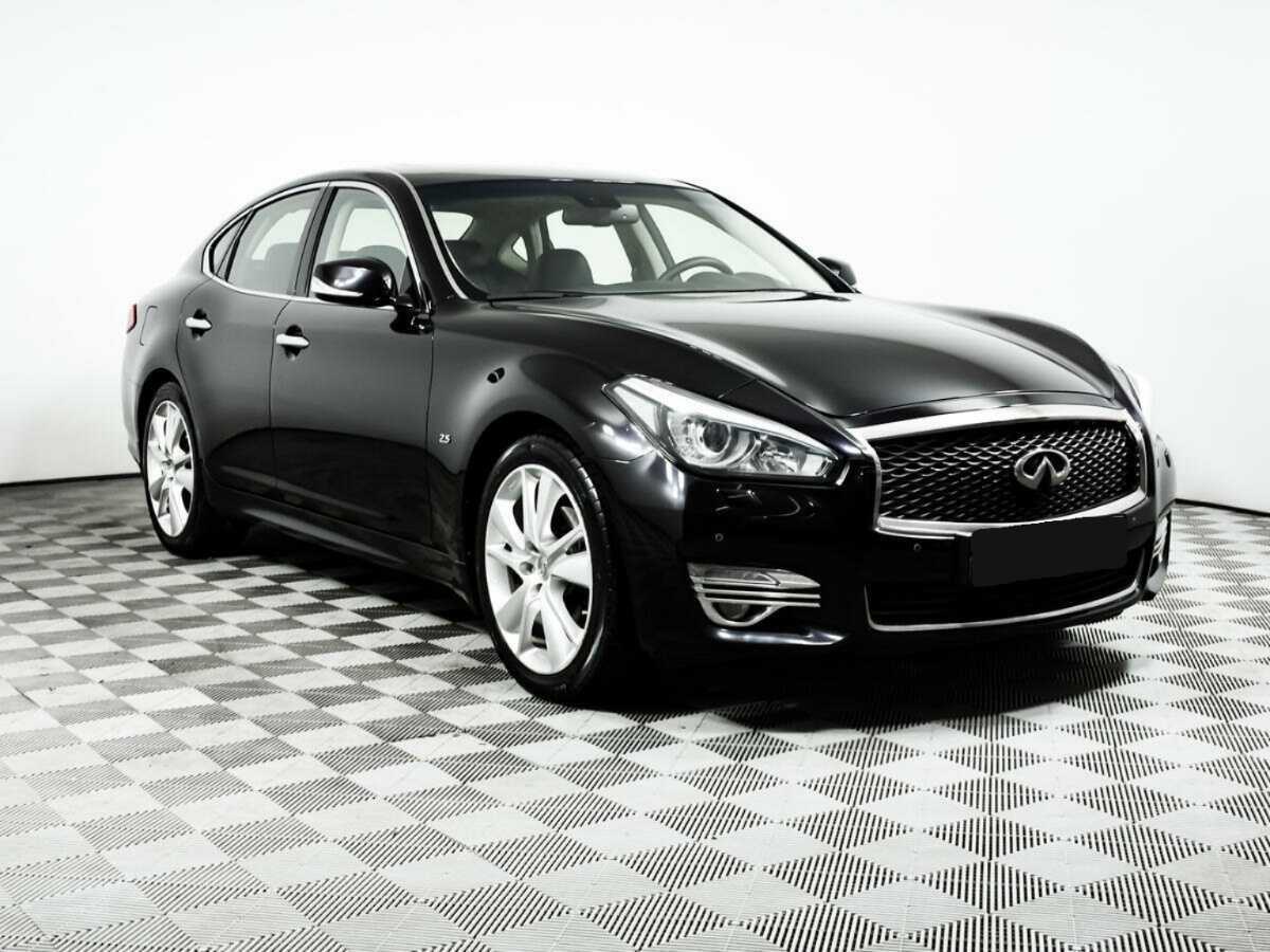 Купить Infiniti Q70, 2016, 300 524 км.. Фото: #2
