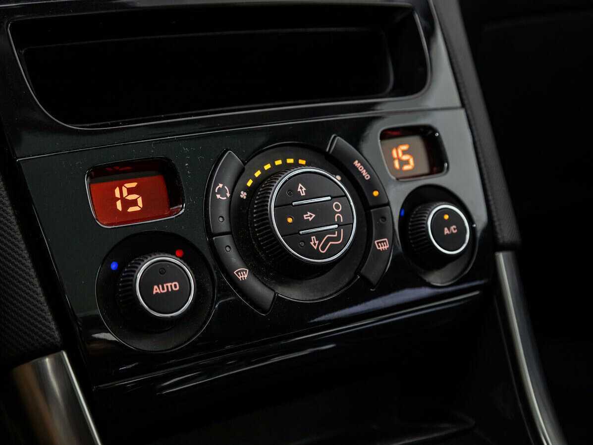 Купить Пежо 308, 2013, 82 635 км.. Фото: #15