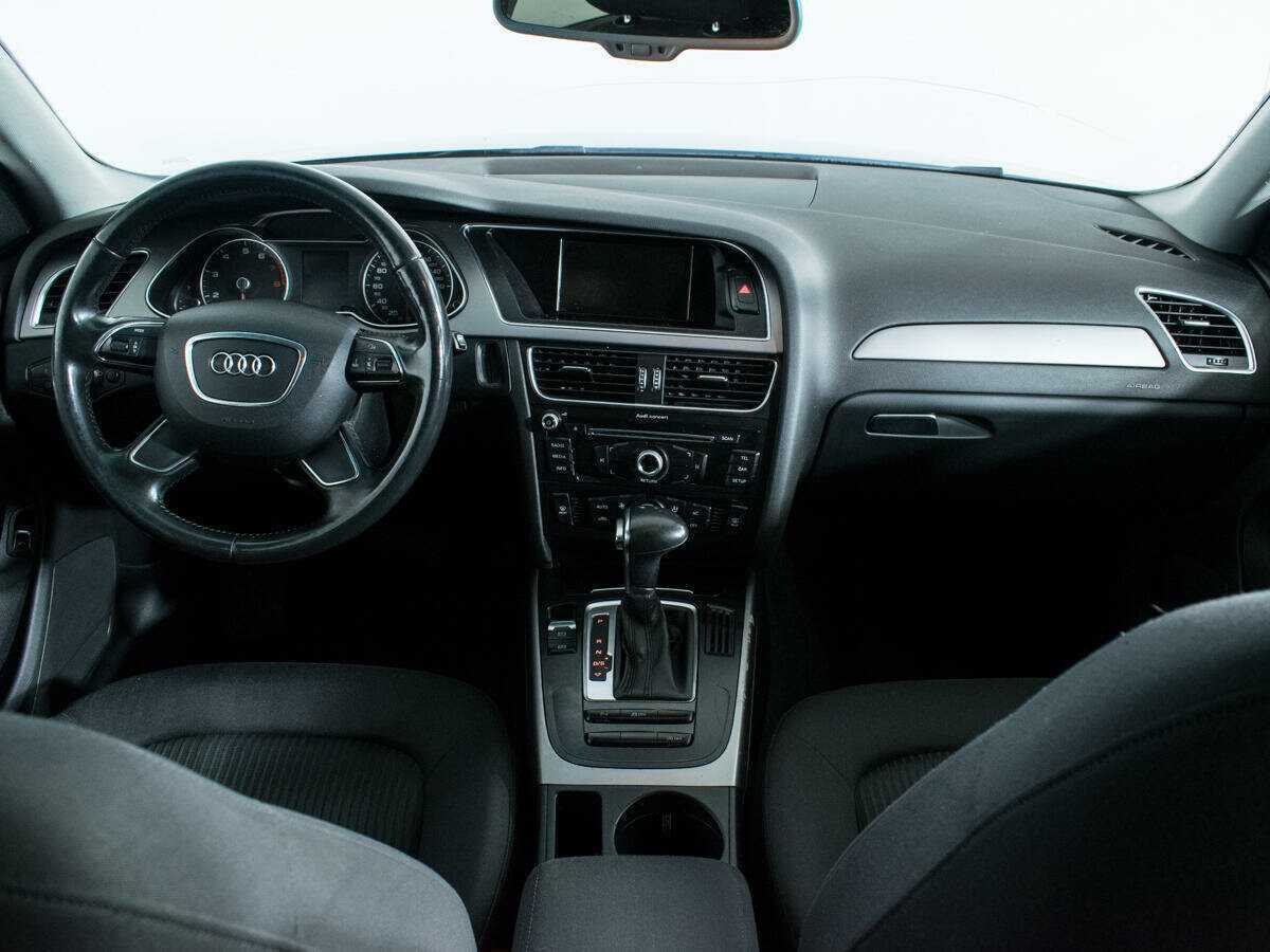 Купить Audi A4, 2013, 130 220 км.. Фото: #11