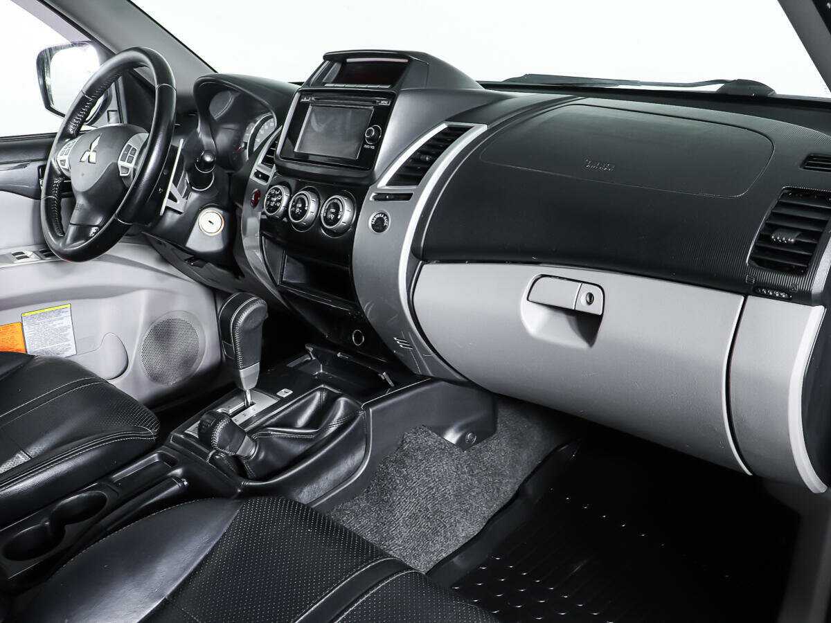 Купить Mitsubishi Pajero Sport, 2014, 230 429 км.. Фото: #7