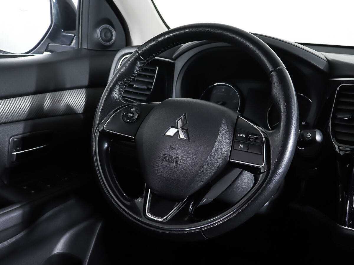 Купить Mitsubishi Outlander, 2018, 71 629 км.. Фото: #14