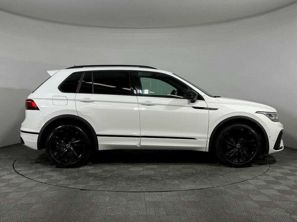 Купить Volkswagen Tiguan, 2021, 31 000 км.. Фото: #3