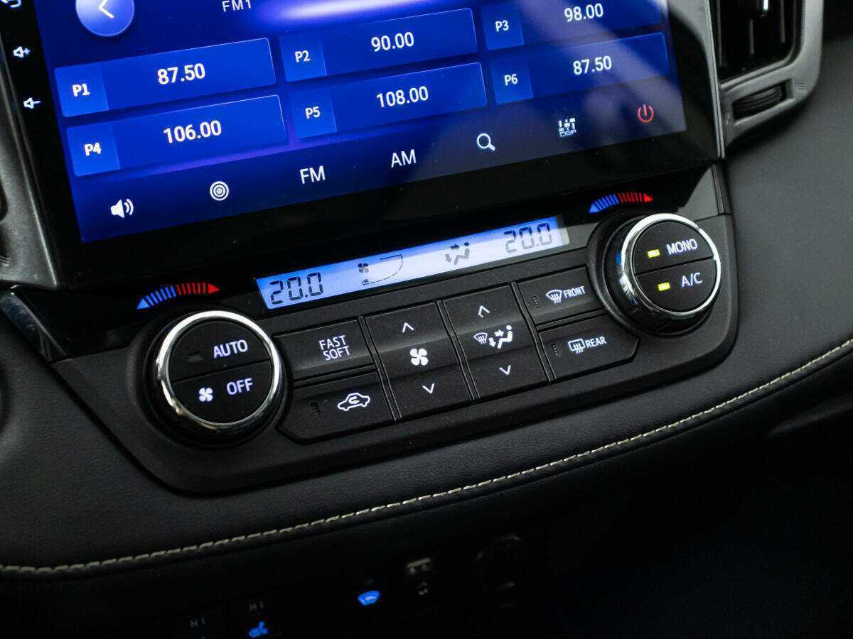 Купить Toyota RAV4, 2016, 74 620 км.. Фото: #15