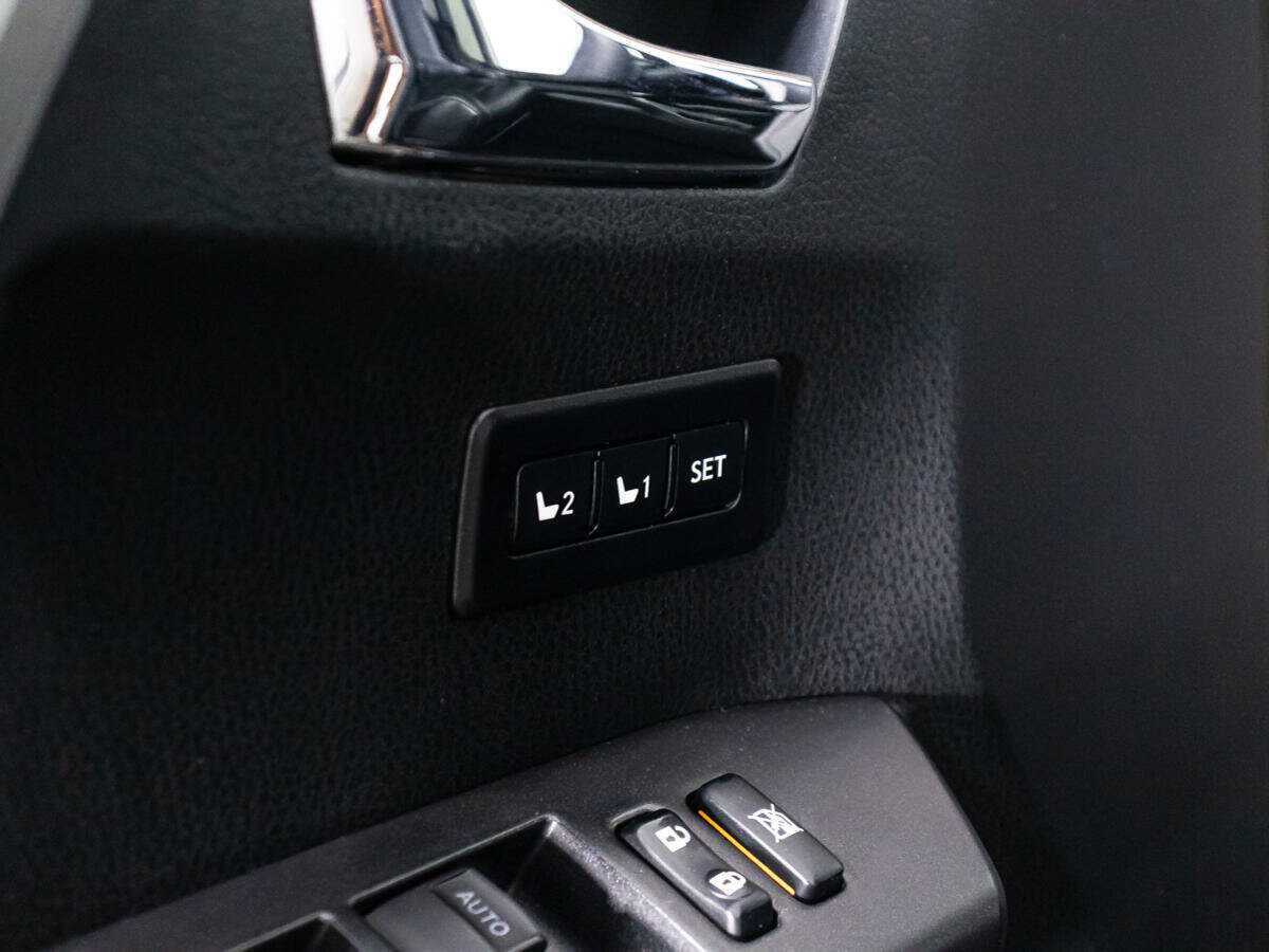 Купить Toyota RAV4, 2016, 74 620 км.. Фото: #20