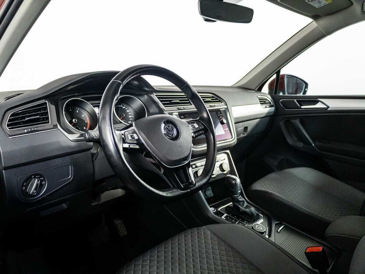 Купить Volkswagen Tiguan, 2017, 70 544 км.. Фото: #10