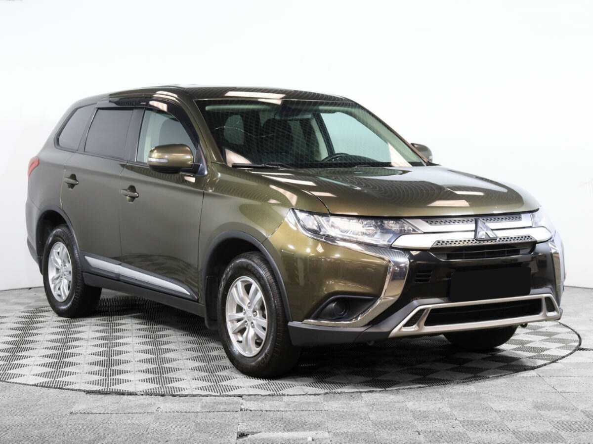 Купить Mitsubishi Outlander, 2019, 97 654 км.. Фото: #1