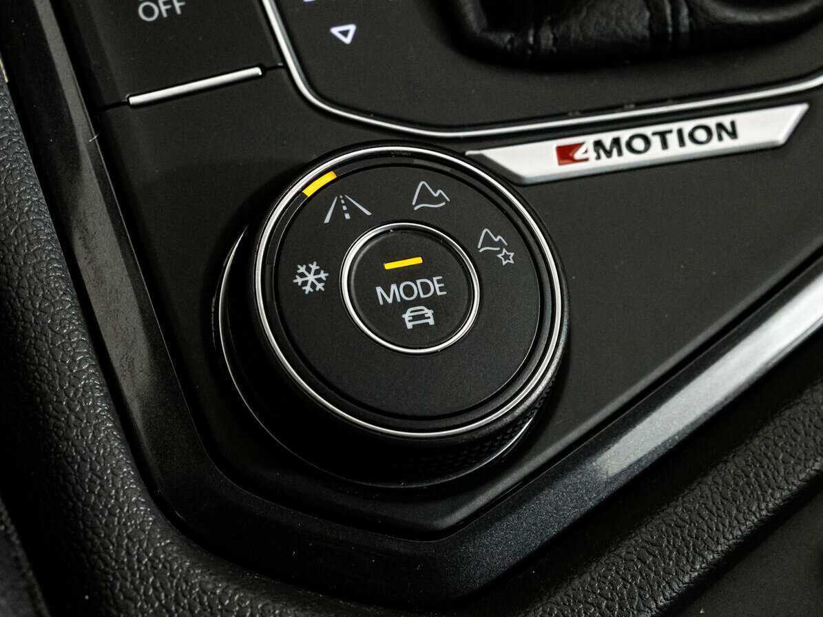 Купить Volkswagen Tiguan, 2017, 122 234 км.. Фото: #18