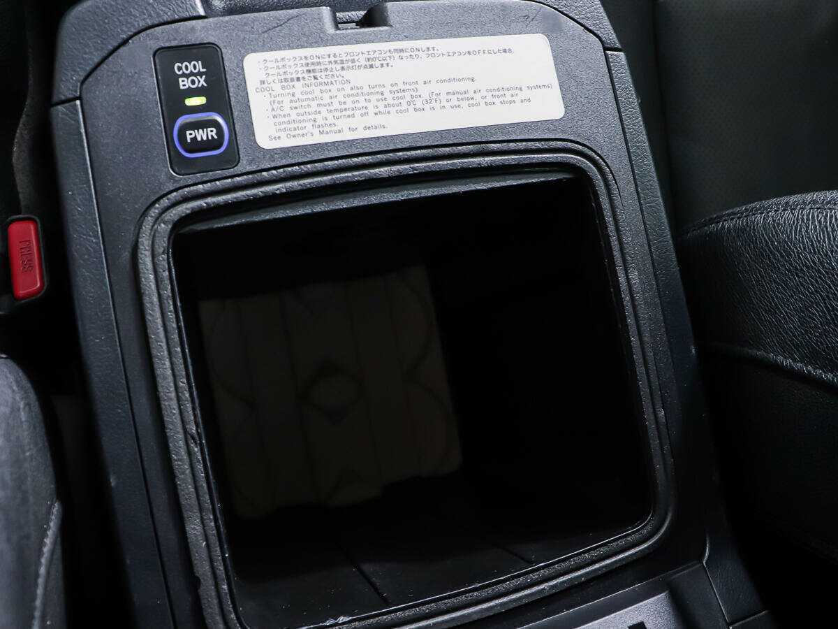 Купить Toyota Land Cruiser Prado, 2012, 240 822 км.. Фото: #16