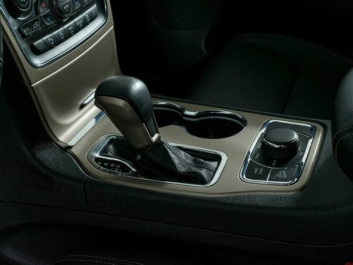 Купить Jeep Grand Cherokee, 2016, 139 278 км.. Фото: #15