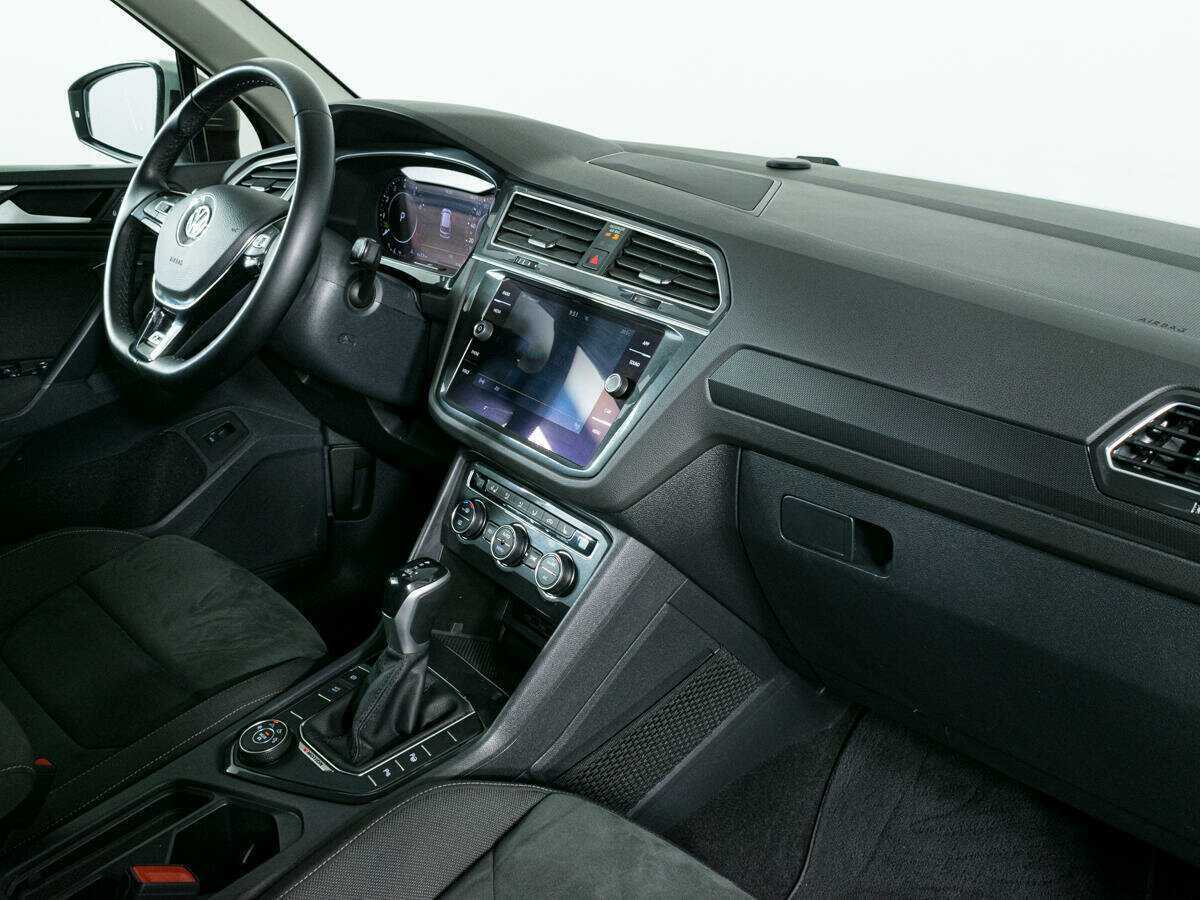 Купить Volkswagen Tiguan, 2018, 114 708 км.. Фото: #7