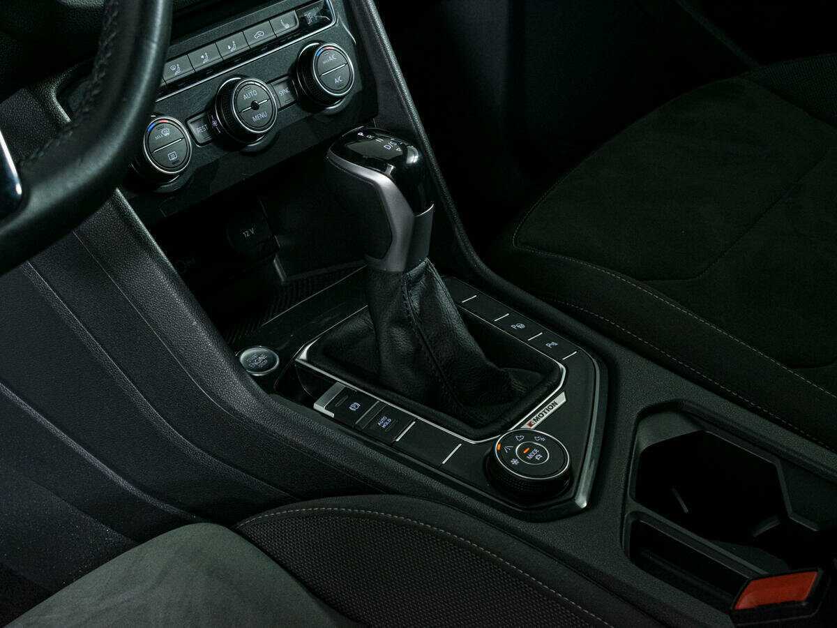 Купить Volkswagen Tiguan, 2018, 114 708 км.. Фото: #15