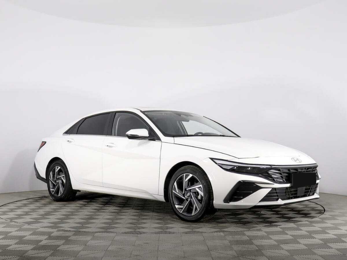 Купить Hyundai Elantra, 2024, 11 234 км.. Фото: #2