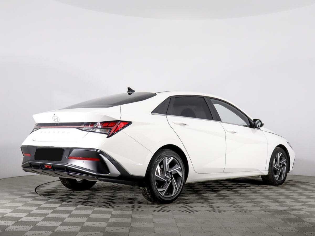 Купить Hyundai Elantra, 2024, 11 234 км.. Фото: #4