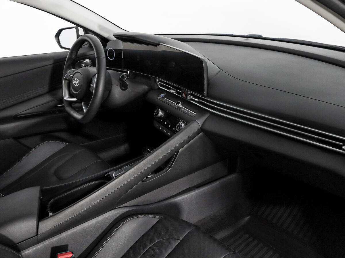 Купить Hyundai Elantra, 2024, 11 234 км.. Фото: #13