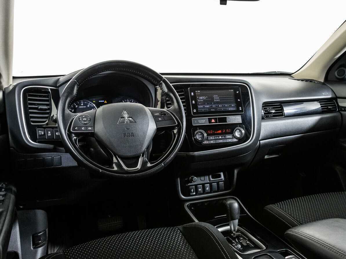 Купить Mitsubishi Outlander, 2019, 75 292 км.. Фото: #8