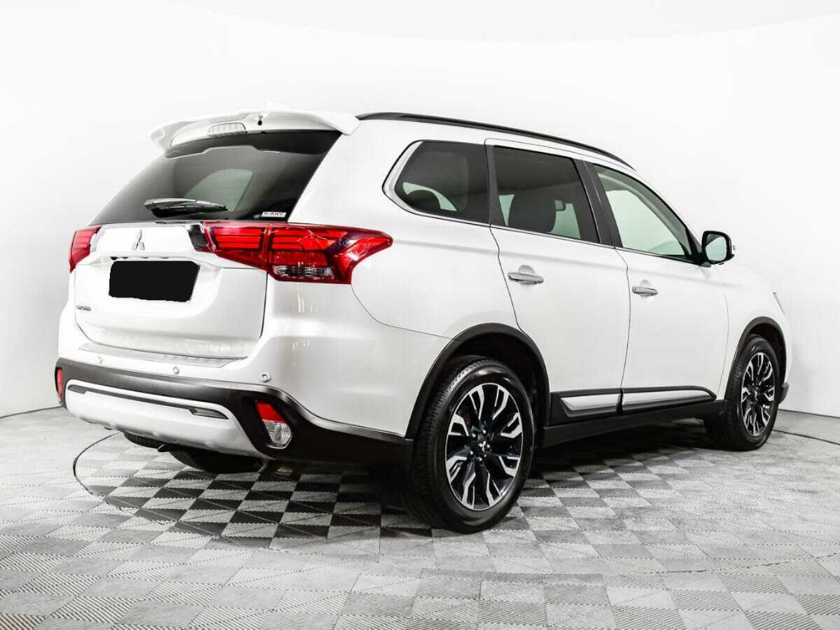 Купить Mitsubishi Outlander, 2021, 82 652 км.. Фото: #4