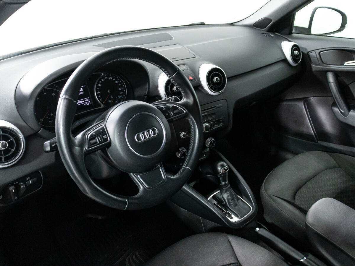 Купить Audi A1, 2014, 102 600 км.. Фото: #10