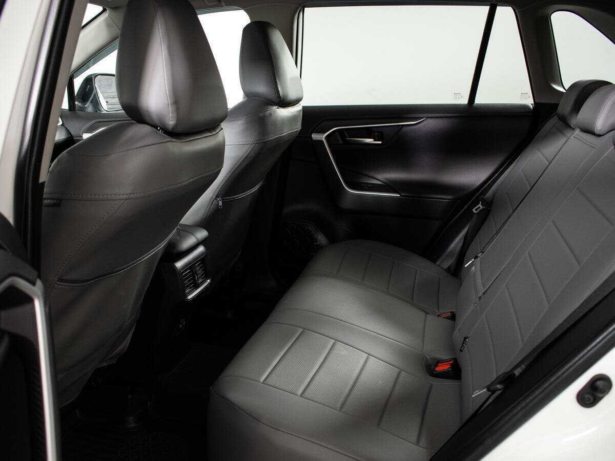 Купить Toyota RAV4, 2020, 64 087 км.. Фото: #7