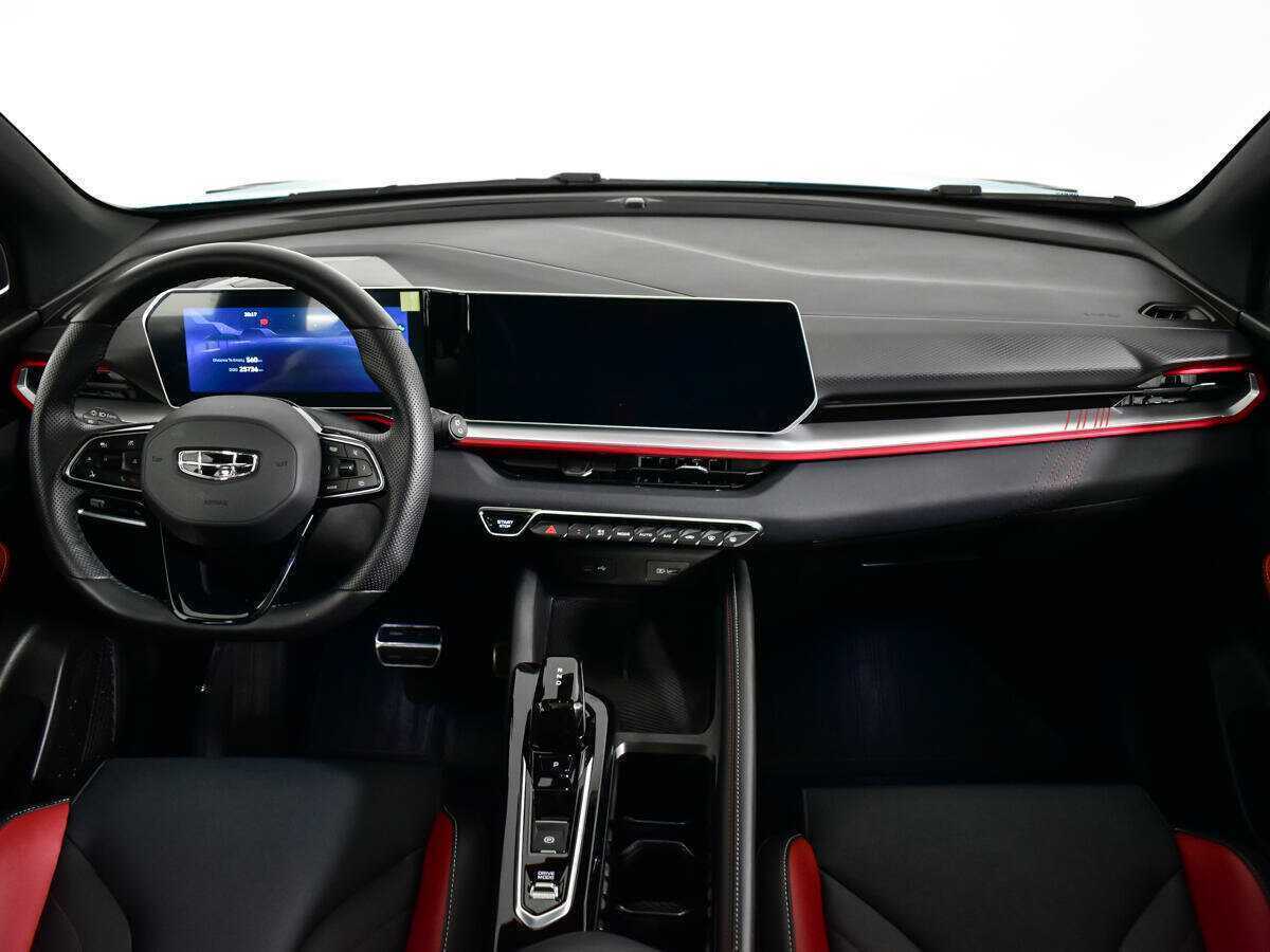 Купить Geely Coolray, 2023, 25 736 км.. Фото: #11