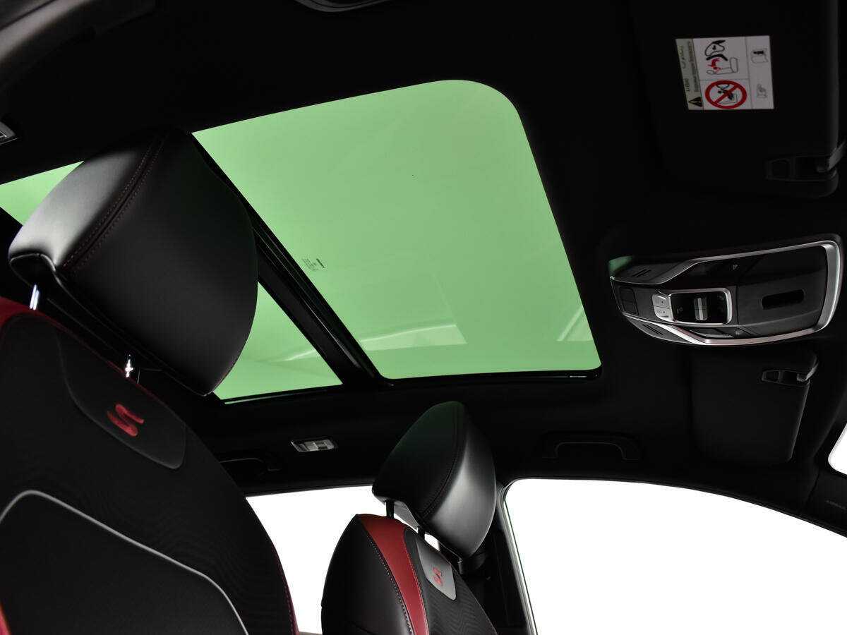 Купить Джили Кулрэй, 2022, 24 072 км.. Фото: #12