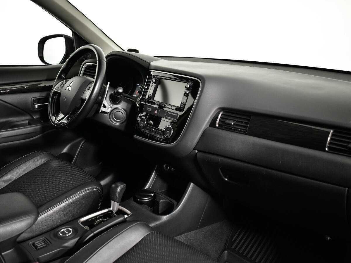 Купить Mitsubishi Outlander, 2016, 75 010 км.. Фото: #7